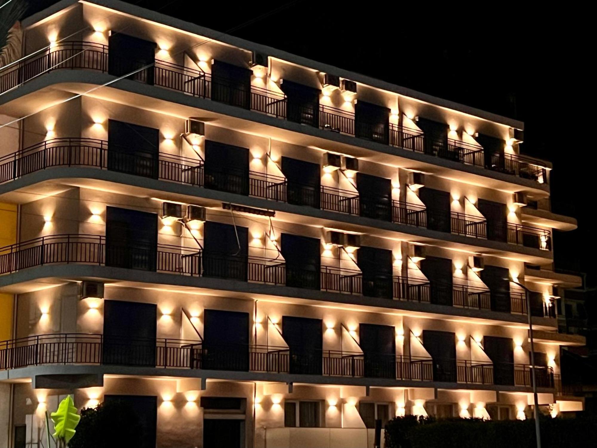 Miami Hotell Golem (Tirana)